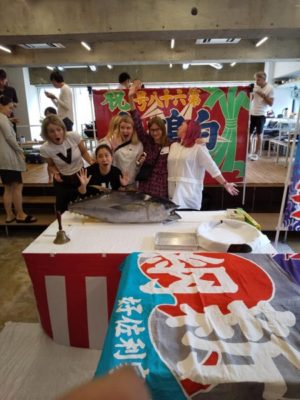 インバウンド交流会にてマグロ解体ショー！！in東京