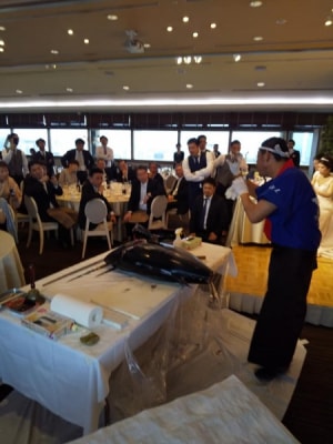結婚披露宴にてマグロ解体ショー！！in大阪ホテル