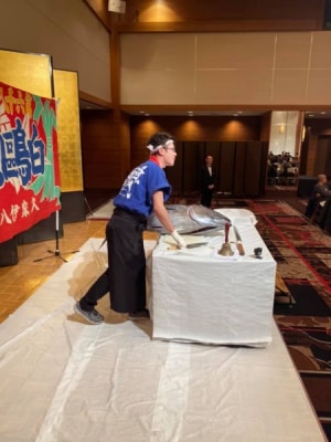 神戸のホテルにてマグロの解体ショー！！！！！！