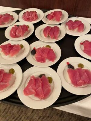 大阪の結婚式に人気演出！マグロ解体ショーを実施してまいりました