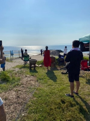 愛知県の海岸沿いにあるウエディングパーティーで、マグロ解体ショー！