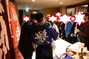 古都京都、インバウンドでお集りのパーティーにてマグロ解体ショーを実施して参りました！