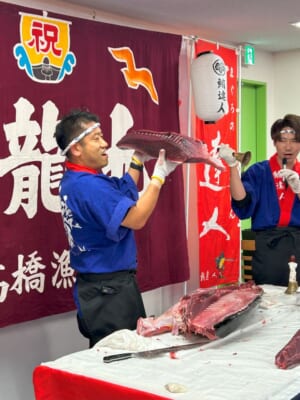兵庫県神戸市にある福祉施設でマグロの解体ショーを実施して参りました！