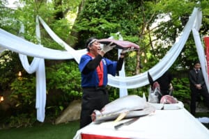結婚披露宴でマグロの解体ショー！？今までにないインパクトでゲストを驚かせたい方へオススメ！！